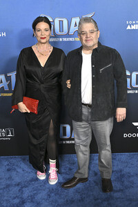 Filmpremiere 'G.O.A.T. - Bock auf große Sprünge' in Los Angeles