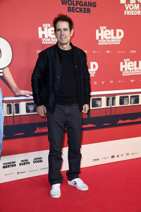 Filmpremiere 'Der Held vom Bahnhof Friedrichstraße' in Berlin