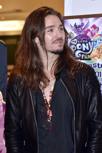 Autogrammstunde zum Film 'My Little Pony' in Berlin