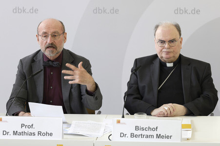 Pressegespräch 'Dialog zwischen Christen und Muslimen' bei der DBK in Würzburg
