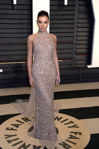 Vanity Fair Oscar Party 2017 in Beverly Hills