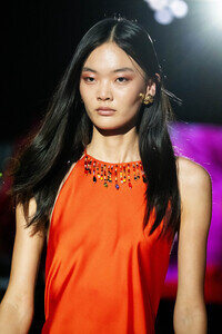 Lola Casademunt by Maite Fashion Show auf der Mercedes-Benz Fashion Week Madrid