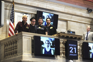 Fall Out Boy Ring läuten die NYSE Schlussglockell, New York