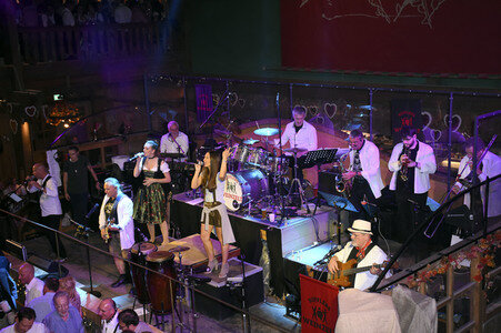 Radio Gong Wiesn-Treff auf dem Oktoberfest 2016 in München