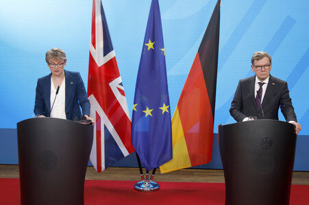 Pressekonferenz mit Johann Wadephul und Yvette Cooper in Berlin