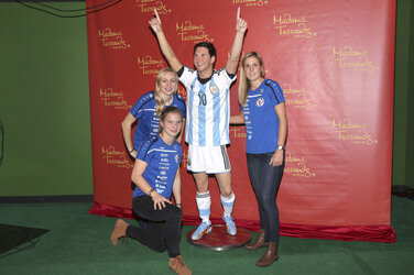 Enthüllung der Wachsfigur von Lionel Messi im Madame Tussauds Berlin