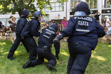 Demonstration für das Bleiberecht der Flüchtlinge aus der Gerhart-Hauptmann-Schule, Berlin