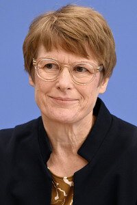 Bundespressekonferenz 'Vorstellung des Jahresgutachtens 2025/26' in Berlin