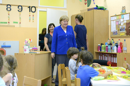 Angela Merkel besucht Caritas Zentrum in Köln