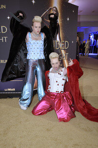 Weltpremiere der 'Blinded by Delight' Grand Show 2025 in Berlin