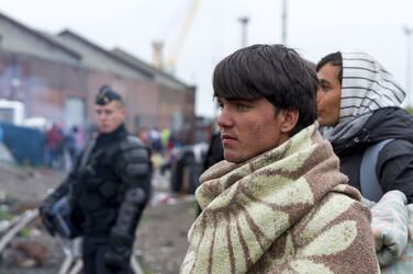 Französische Polizei räumt Flüchtlingslager bei Calais