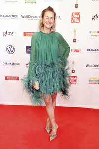 Goldene Bild der Frau 2025 in Hamburg