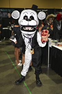 Midsummer Scream - Halloween & Horror Convention in Long Beach