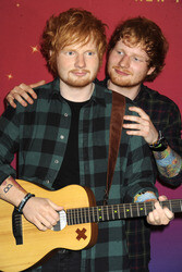 Ed Sheeran enthüllt seine Wachsfigur bei Madame Tussauds New York