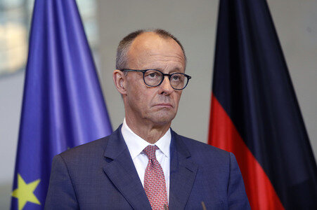 Treffen des Bundeskanzlers mit Vertretern der Automobilindustrie in Berlin