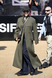 Ankunft von Juliette Binoche auf dem San Sebastian International Film Festival 2025