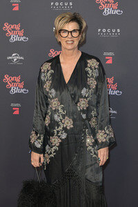 Filmpremiere 'Song Sung Blue' in Berlin