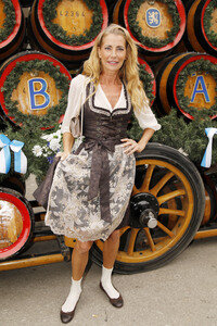 Regines Damenwiesn beim Oktoberfest 2025 in München