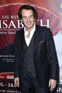 Premiere 'Elisabeth - Das Musical' in Berlin
