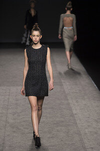 Teresa Helbig Fashion Show auf der Mercedes-Benz Fashion Week Madrid Autumn/Winter 2018