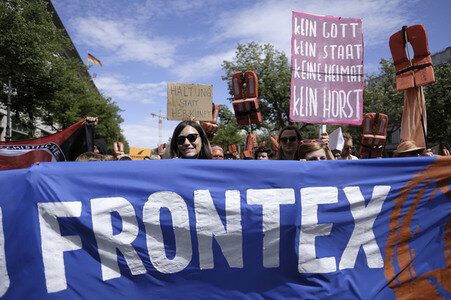 Demonstration für Seenotrettung auf dem Mittelmeer in Berlin