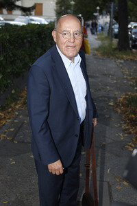 Überraschungsgala zum 90. Geburtstag von Dieter Hallervorden in Berlin