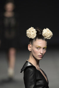 Teresa Helbig Fashion Show auf der Mercedes-Benz Fashion Week Madrid Autumn/Winter 2018