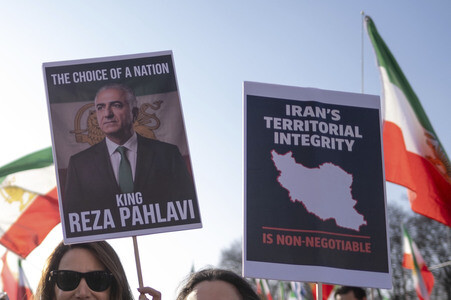 Exil-Iraner versammeln sich in Berlin