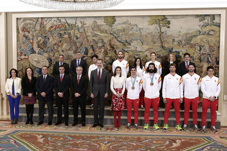 König Felipe und Königin Letizia empfangen das spanische Oympia-Team in Madrid