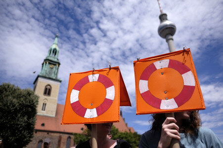 Demonstration für Seenotrettung auf dem Mittelmeer in Berlin