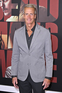 Filmpremiere 'Dead Man's Wire' in Los Angeles
