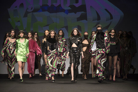 Cherry Massia Fashion Show auf der Mercedes-Benz Fashion Week Madrid Herbst/Winter 2019