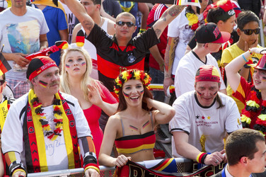 WM-Fanmeile beim Spiel Deutschland gegen Frankreich, Berlin