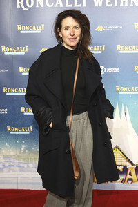 Premiere des 21. Original Roncalli Weihnachtscircus 2025 in Berlin