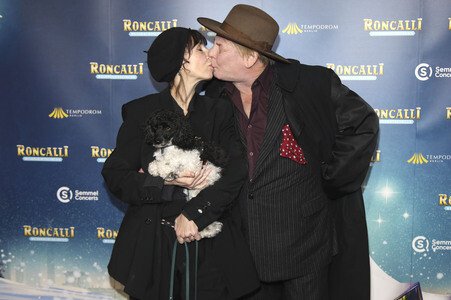 Premiere des 21. Original Roncalli Weihnachtscircus 2025 in Berlin