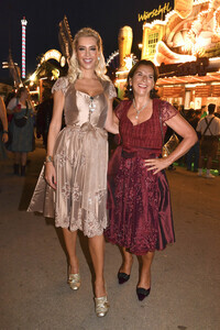 Almauftrieb beim Oktoberfest 2026 in München