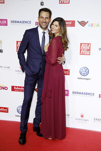 Goldene Bild der Frau 2017 in Hamburg