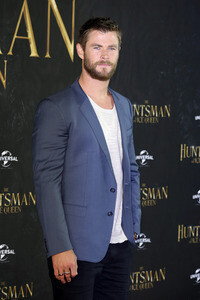Photocall zu 'The Huntsman & the Ice Queen' in Hamburg