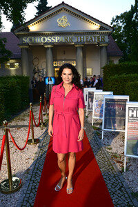 Theaterpremiere 'Der eingebildet Kranke' und 90. Geburtstag von Dieter Hallervorden in Berlin