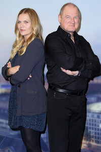 Fototermin zur TV-Serie  'Die Stadt und die Macht' in Hamburg