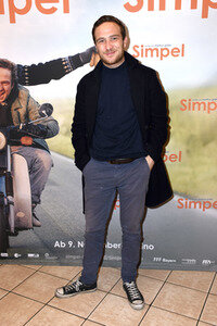 Filmpremiere 'Simpel' in München