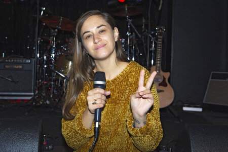Konzert von Nina Attal in Berlin