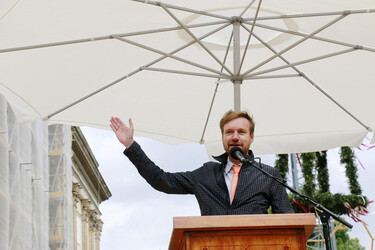 Deutsche Staatsoper Richtfest in Berlin