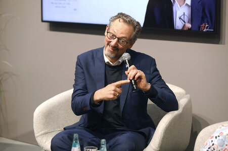 Eckart von Hirschhausen auf der Frankfurter Buchmesse 2025 in Frankfurt