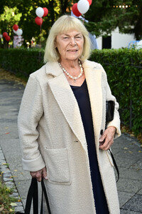 Theaterpremiere 'Der eingebildet Kranke' und 90. Geburtstag von Dieter Hallervorden in Berlin