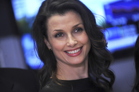 Bridget Moynahan äutet die NYSE Closing Bell in New York