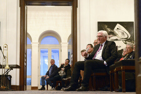 Gesprächsrunde in der Villa Hammerschmidt in Bonn