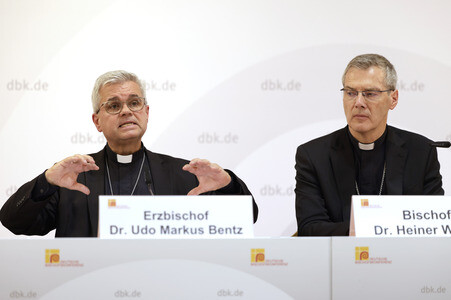 Pressegespräch bei der bei der Herbst-Vollversammlung der Deutschen Bischofskonferenz in Fulda