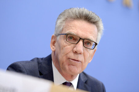 Pressekonferenz zur Entwicklung und aktuellen Flüchtlingszahlen in Berlin