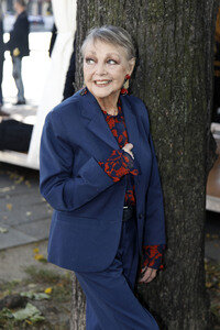 Offizielle Einweihung des Harald-Juhnke-Platzes in Berlin